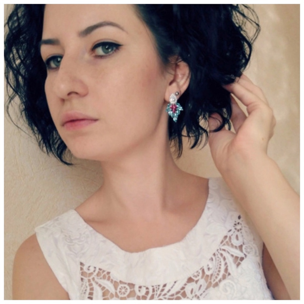 Swarovski Crystals The Percana Earrings - Picture 4 of 4